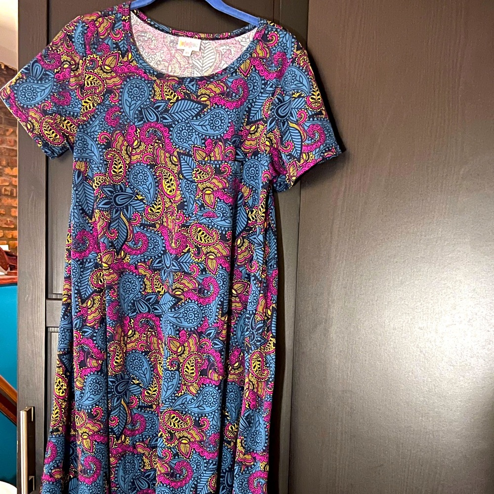 Lularoe size XS t-shirt dress with high/low hem